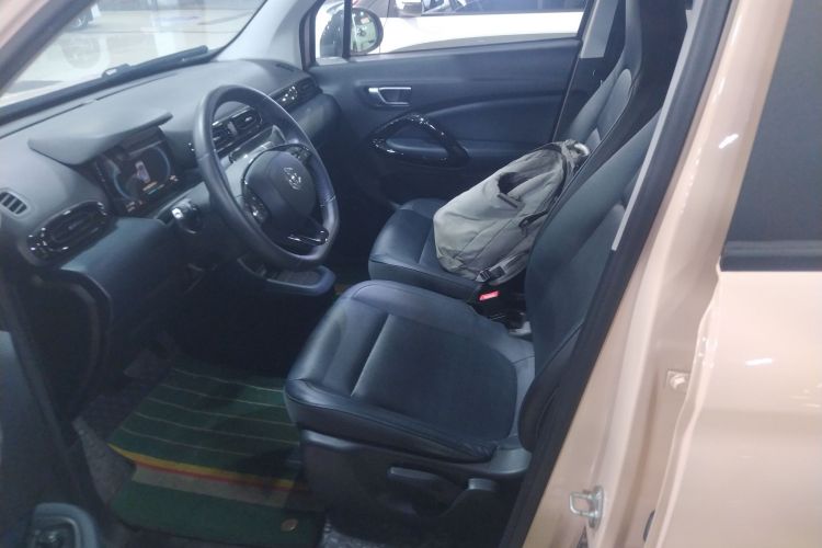 零跑汽车 零跑T03 2022款 星钻版中控内饰19