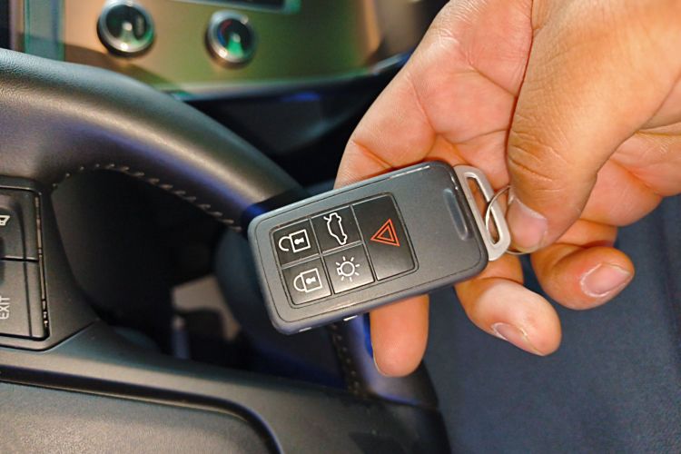 沃尔沃XC60 2017款 T5 智行升级版中控内饰11