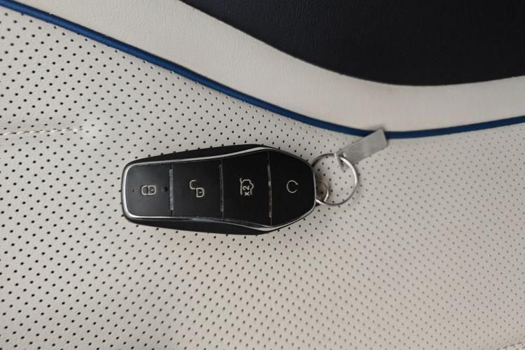 比亚迪 驱逐舰05 2024款 荣耀版 DM-i 55KM 豪华型中控内饰11