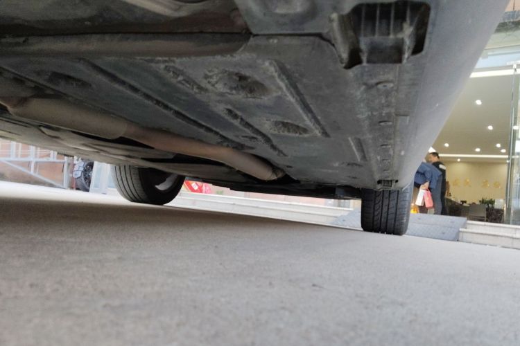 宝马X1 2014款 sDrive18i 时尚型局部细节9002