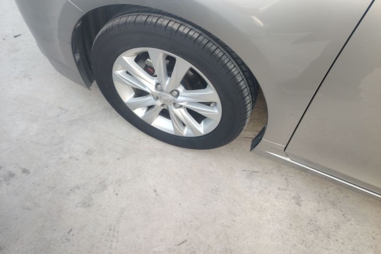 雷克萨斯CT 2014款 CT200h 精英版 单色车身外观6007