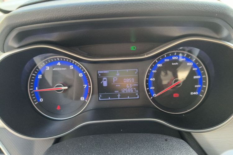 吉利汽车 远景 2018款 1.5L 自动幸福版局部细节14