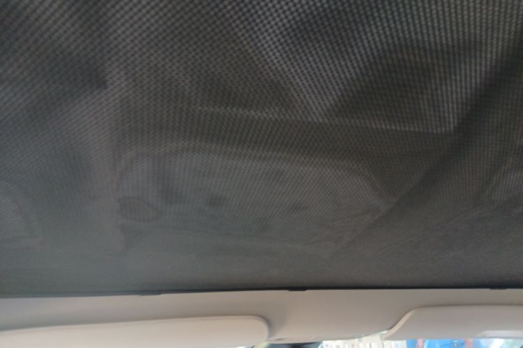 特斯拉 Model 3(进口) 2019款 标准续航后驱升级版(60度)局部细节22