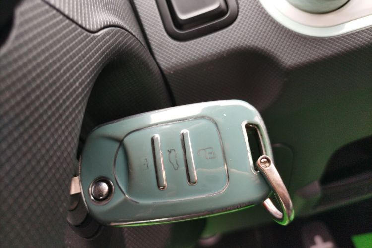 五菱汽车 宏光MINIEV 2022款 马卡龙时尚款 磷酸铁锂中控内饰11