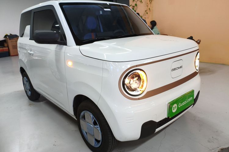 吉利银河 2024款 熊猫mini 200km 耐力熊车身外观3