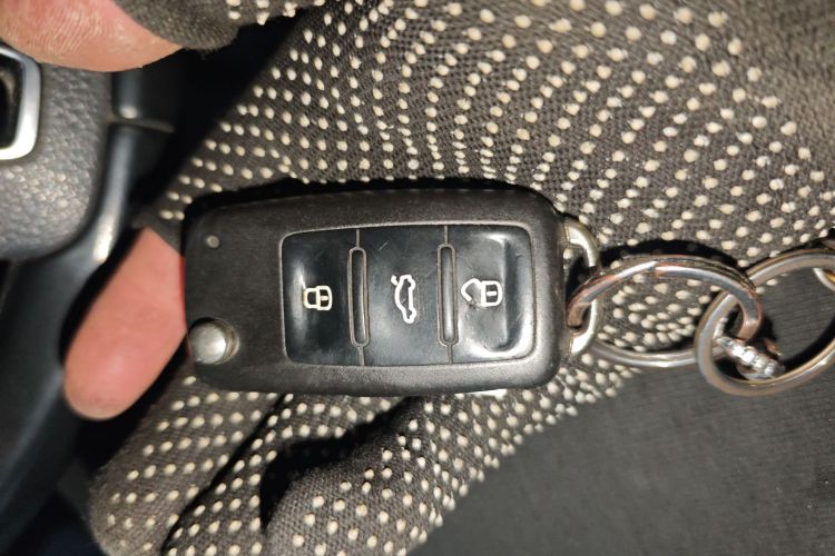 大众 速腾 2014款 改款 1.4TSI 自动豪华型中控内饰11