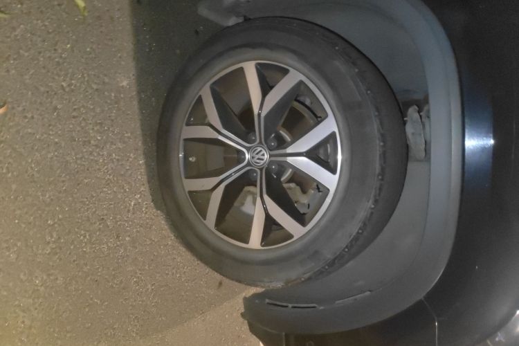 大众 途昂 2020款 330TSI 两驱豪华版 国VI车身外观10