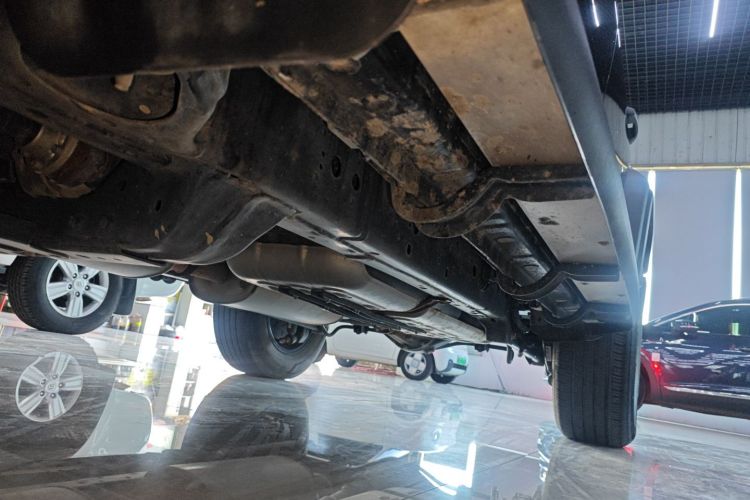 坦克300 2021款 越野版 2.0T 征服者局部细节9002