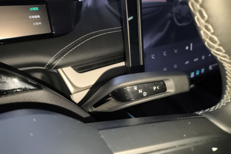 小米汽车 小米SU7 2024款 后驱超长续航高阶智驾Pro版中控内饰18