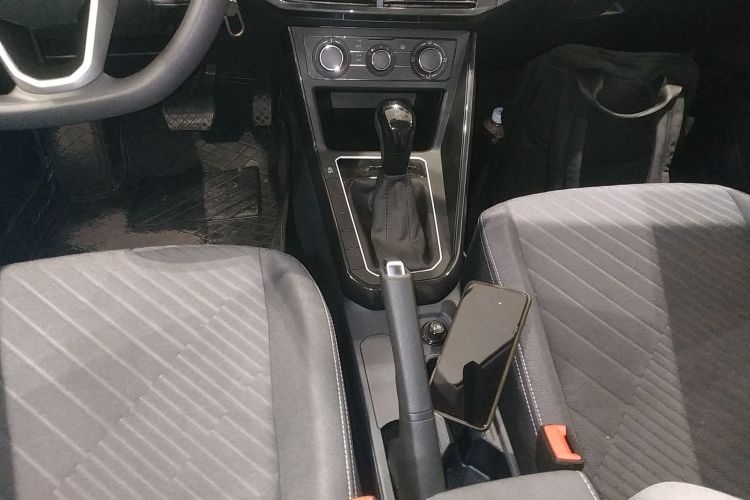 大众 朗逸 2023款 新锐 1.5L 自动新逸版中控内饰18