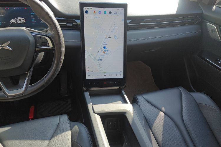 小鹏G3 2020款 520i 智享版中控内饰16