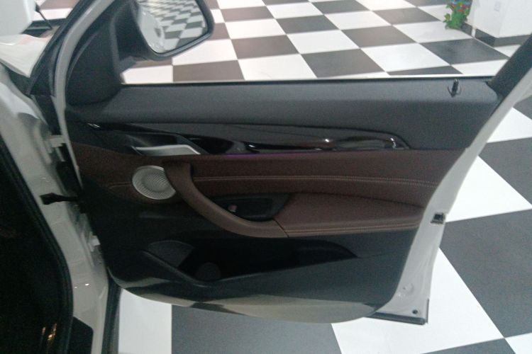 宝马X1 2022款 sDrive25Li 领先型中控内饰42