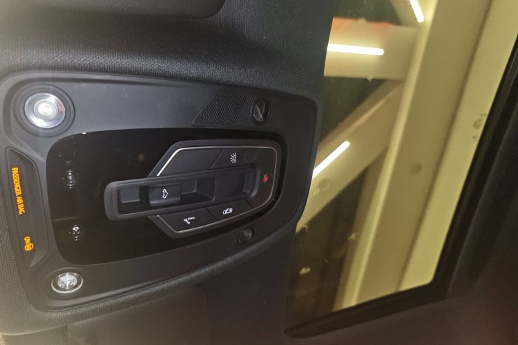 奥迪S4 2018款 S4 3.0TFSI中控内饰22