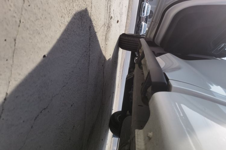 长城 炮 2023款 2.0T商用版手动柴油两驱精英型长箱GW4D20M局部细节9002