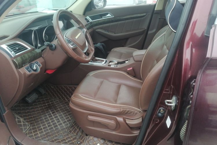 猎豹汽车 猎豹CS10 2017款 1.5T CVT尊贵型中控内饰19