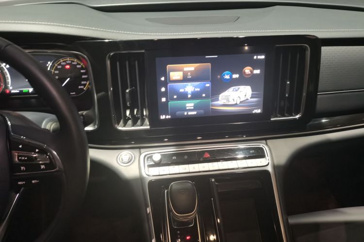 广汽传祺 传祺M8 2023款 领秀系列 390T 豪华版局部细节16