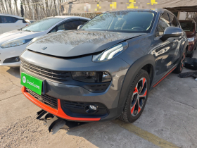 领克02 2020款 1.5T DCT两驱耀版