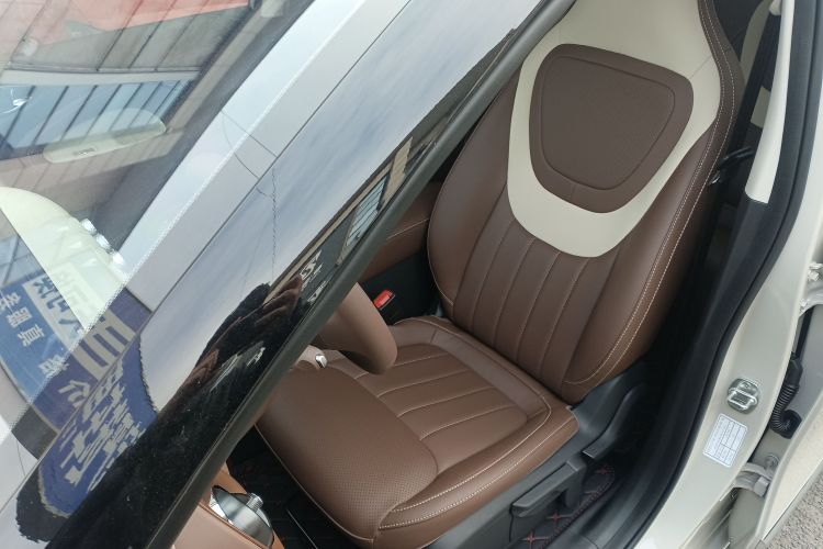 五菱汽车 五菱缤果 2025款 333km 悦享款中控内饰19