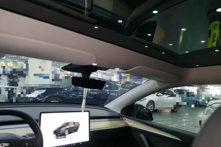 特斯拉 Model Y 2022款 后轮驱动版局部细节22