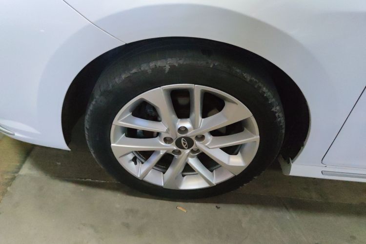 奇瑞 艾瑞泽GX 2018款 1.5T 手动劲色版 国V车身外观6007