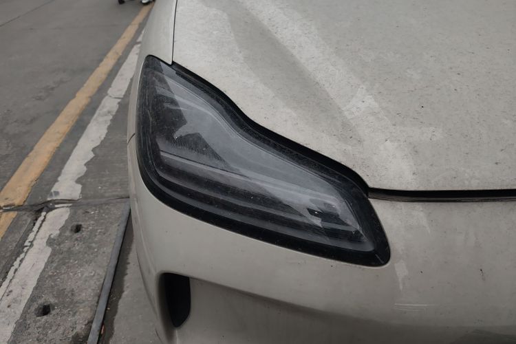 五菱汽车 五菱缤果PLUS 2024款 330km 五座版车身外观6006