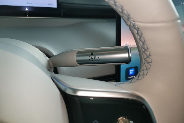 鸿蒙智行 智界S7 2025款 855km Max局部细节18