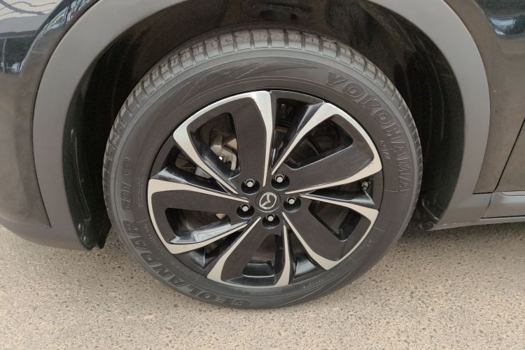 马自达CX-4 2020款 2.5L 自动四驱蓝天激情版车身外观6007