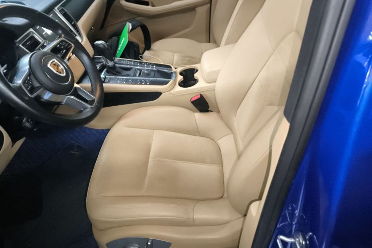 保时捷 2017款  Macan 2.0T中控内饰19