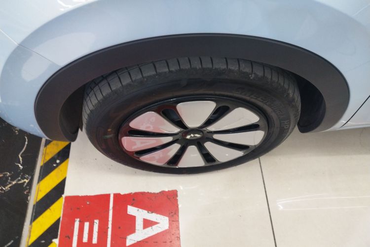 五菱汽车 五菱缤果 2025款 333km 灵犀尊享款车身外观6007