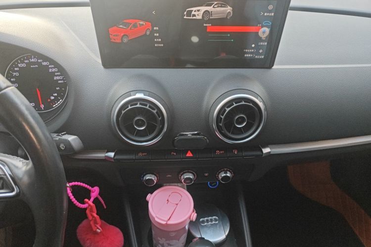奥迪A3 2016款 Limousine 35 TFSI 领英型中控内饰16