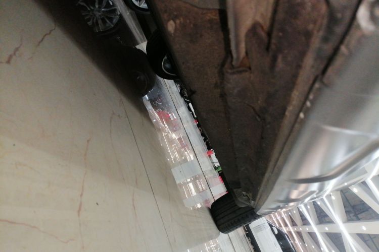 奥迪Q5 2018款 典藏版 40 TFSI 技术型局部细节9001