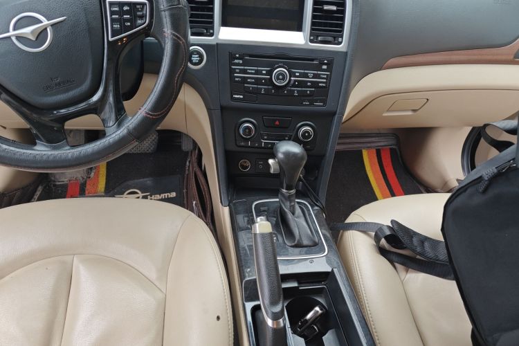 海马M8 2017款 1.8T 自动型中控内饰18