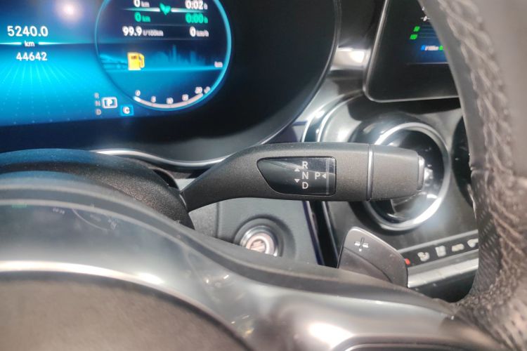 奔驰C级 2021款 C 260 L 运动版局部细节18