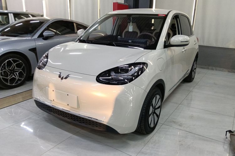 五菱汽车 五菱缤果 2025款 333km 灵犀互联款车身外观1