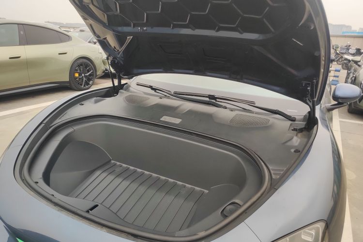 小米汽车 小米SU7 2024款 后驱长续航智驾版机舱底盘24