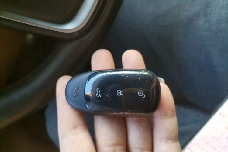 理想汽车 理想ONE 2021款 增程6座版中控内饰7001