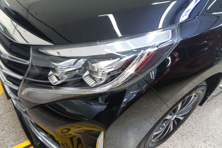 广汽传祺 传祺M8 2023款 领秀系列 390T 尊享版局部细节36