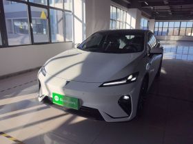 深蓝汽车 深蓝L07 2024款 230Max增程版