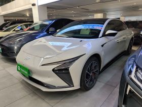 智己汽车 智己L7 2022款 Dynamic