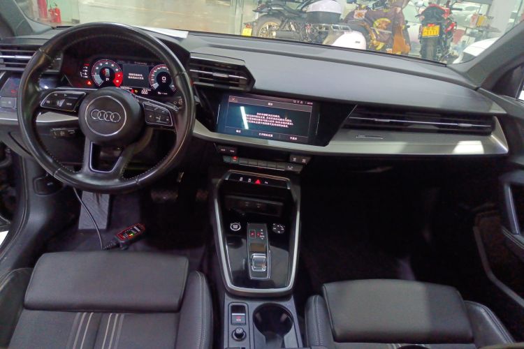 奥迪A3 2021款 Sportback 35 TFSI 时尚运动型中控内饰7002