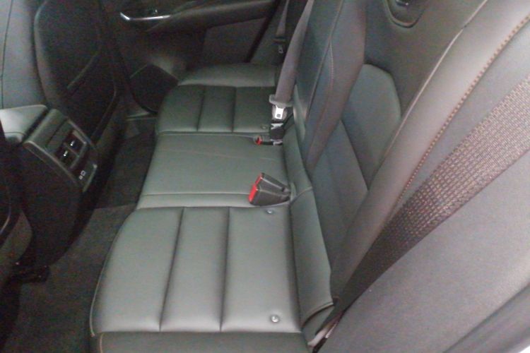 凯迪拉克XT4 2018款 28T 四驱领先运动型中控内饰21