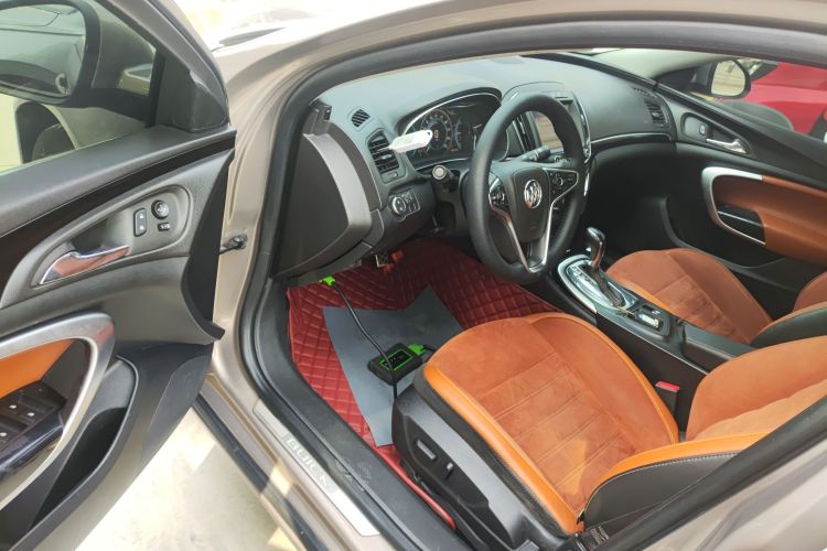 别克 君威 2015款 1.6T 精英技术型中控内饰7003