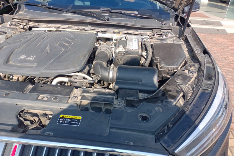 红旗H5 2022款 经典款 改款 1.5T DCT旗韵版机舱底盘26