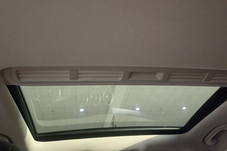 奔驰C级 2020款 C 200 L 时尚型运动版中控内饰22