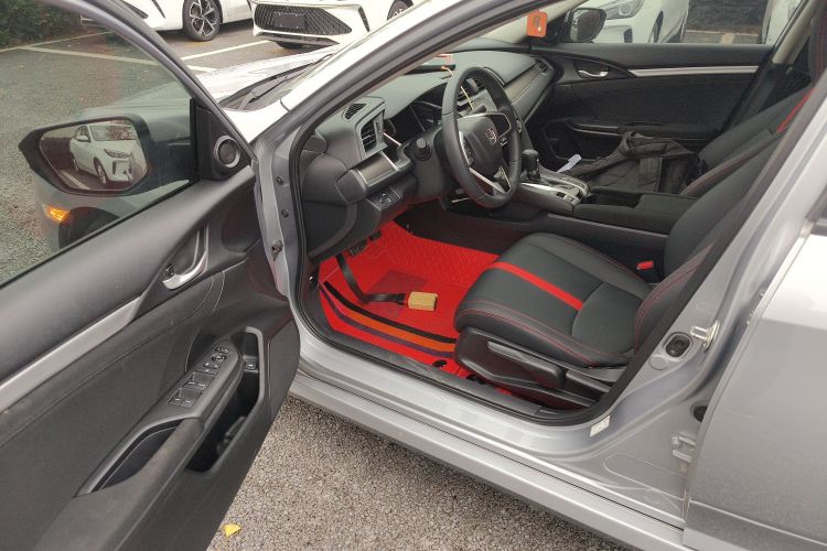 本田 思域 2016款 220TURBO CVT豪华版中控内饰20