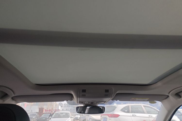 大众 速腾 2023款 300TSI DSG卓越版局部细节22