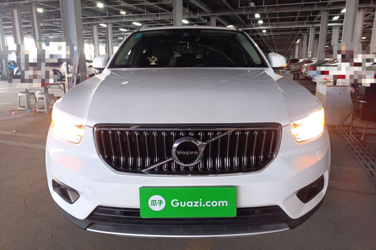 沃尔沃XC40 2020款 T4 四驱智远豪华版车身外观2