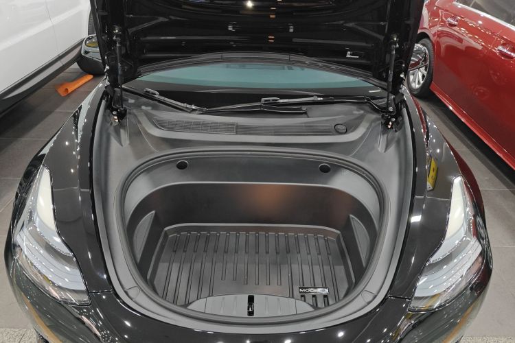 特斯拉 Model 3 2022款 后轮驱动版局部细节24