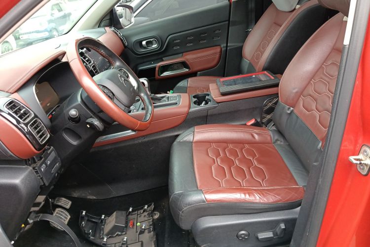 雪铁龙 天逸 C5 AIRCROSS 2017款 350THP 豪华型中控内饰19