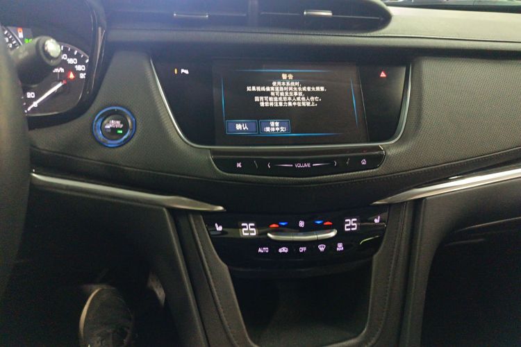 凯迪拉克XT5 2018款 28T 四驱豪华型中控内饰16